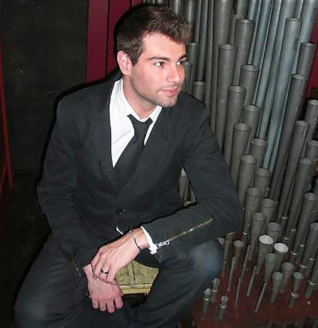Organist Fabien Chavrot