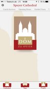Smartphone mit Startbildschirm der Dom-App